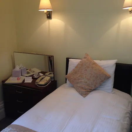 Hotel Victoria 3*