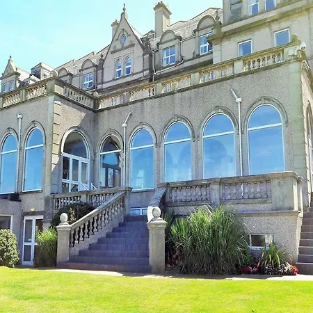 Victoria Hotel